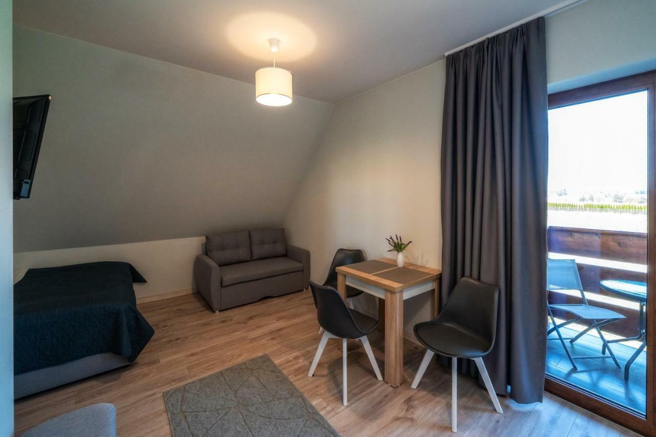 Przy Termach Domki Pokoje Apartamenty شافلاره المظهر الخارجي الصورة